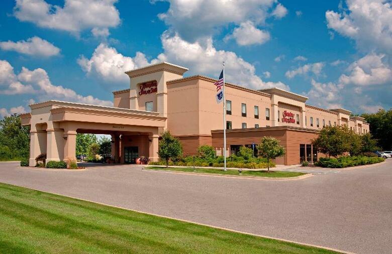 Hotel Hampton Inn & Suites Grand Rapids-airport 28th St