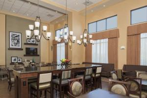 Hotel Hampton Inn & Suites Grand Rapids-airport 28th St