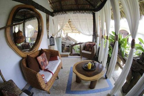 Monyoli Hotel & Boutique