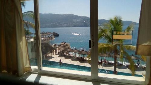 Hotel Torres Gemelas (omega)