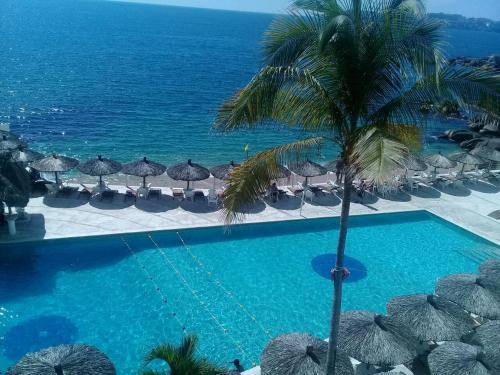 Hotel Torres Gemelas (omega)