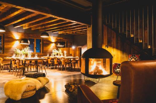 Hotel L�ovella Negra Mountain Lodge