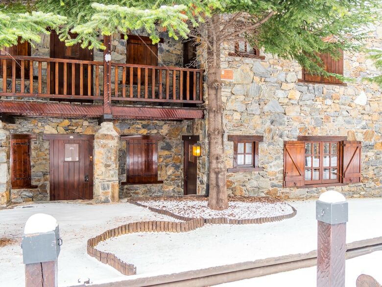 La Pleta Del Tarter Apartments