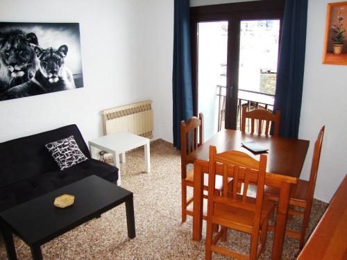 Apartamentos Arinsal 3000