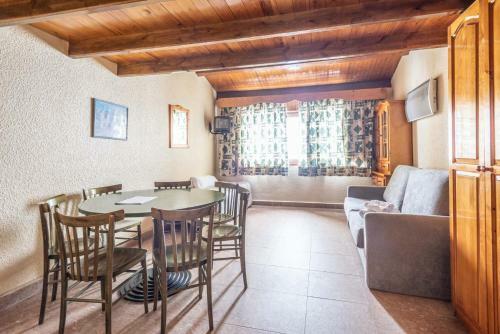 Apartamento Mikka Frontera Blanca