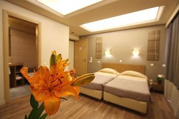 Ariston Hotel