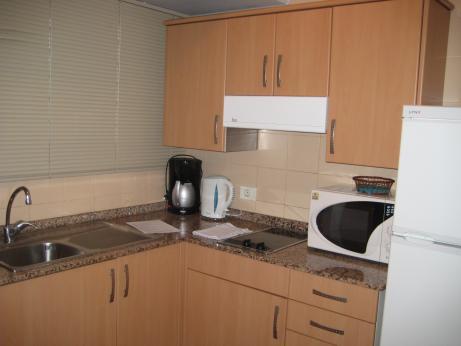 Apartamentos Amadores Beach
