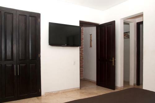 Old City 4 Bedroom Mansion
