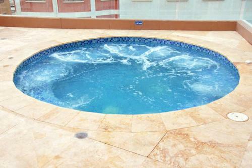 Apartamento Modern Beachfront 2 Bedroom Condo