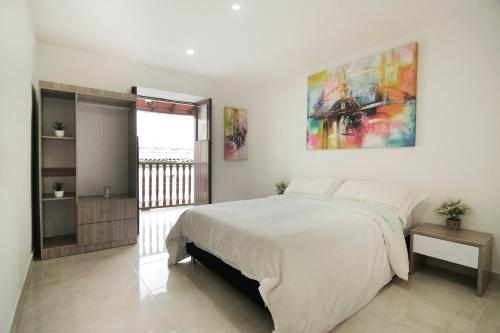 Beautiful 13 Br House In The Old City