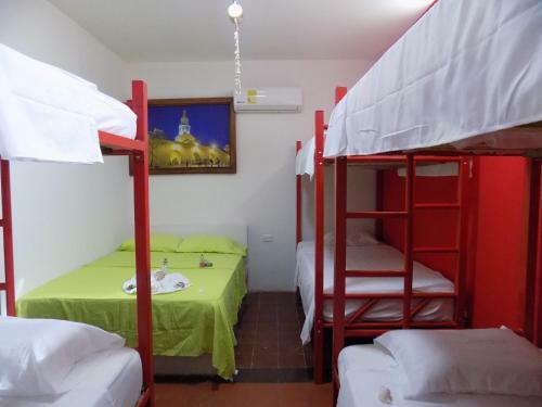 Albergue Hostal Caracoles