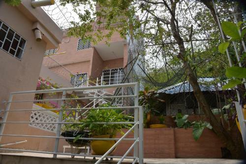 Hostal Casa Shalom