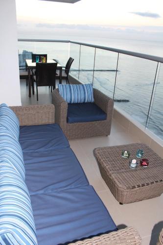 Palmetto Beachfront Apartment - Floor 28