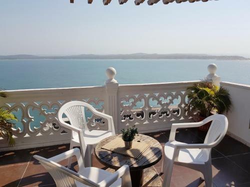Penthouse 360? Beach And Lake View
