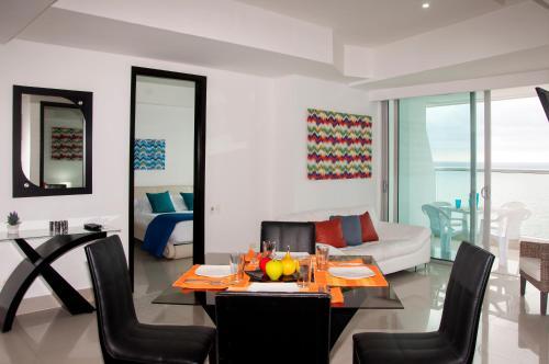 Apartamento Modern 2 Bedroom Beachfront Condo