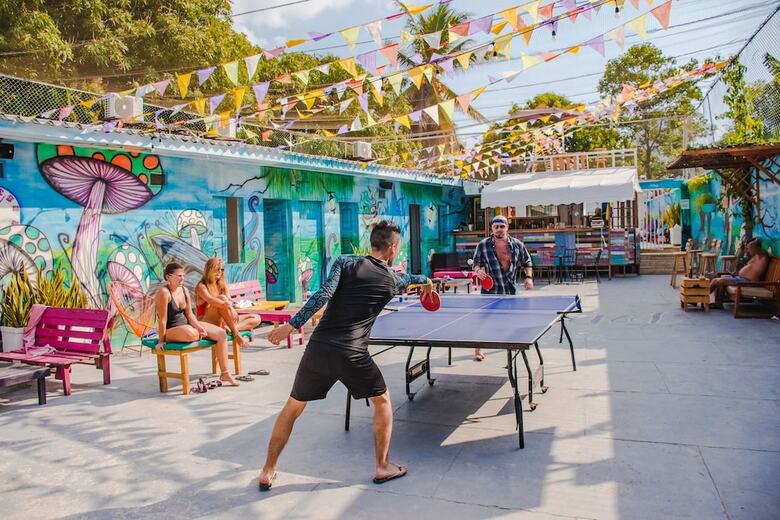 Wonderland Hostel By Gb Collection