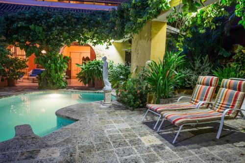 Charming Old City 4 Bedroom Chateau