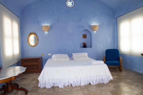 Charming Old City 4 Bedroom Chateau