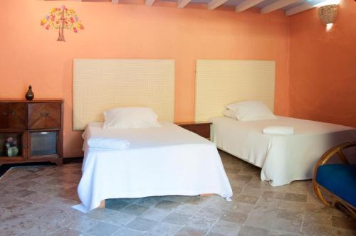 Charming Old City 4 Bedroom Chateau