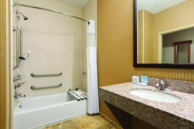 Hotel Hampton Inn Wichita-east