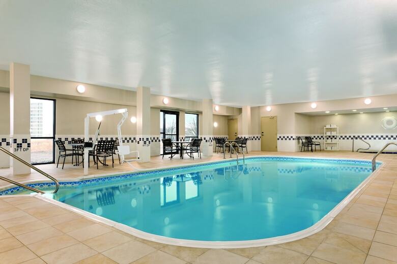 Hotel Hampton Inn Wichita-east