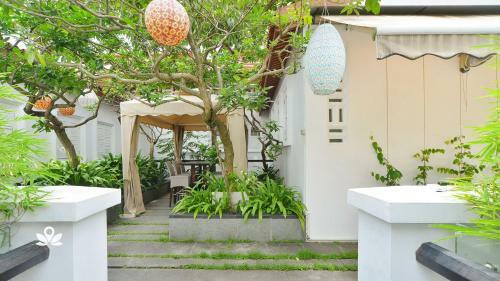 Hotel Zen Premium Kampong Glam