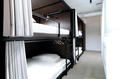 Albergue Bond Boutique Capsule Hotel @ Bugis