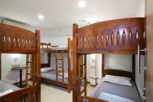 Nnv Hostel