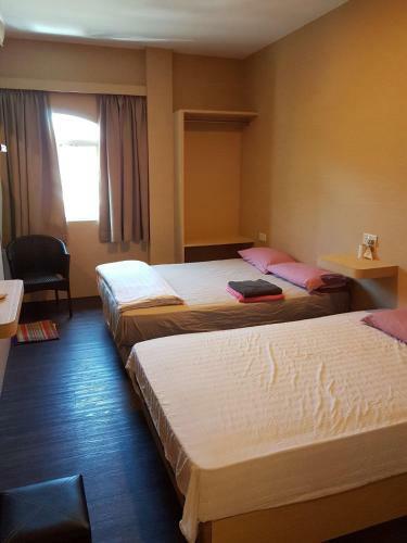 Yew Lian Hotel