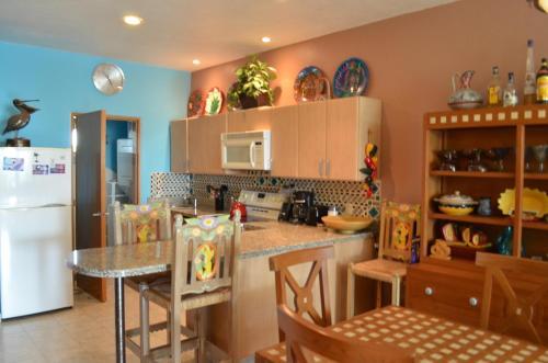 Apartamento Colibr� Condominiums 301 Condo