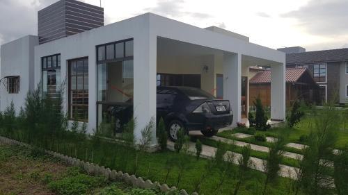 Casa Retr�/chique Bananeiras