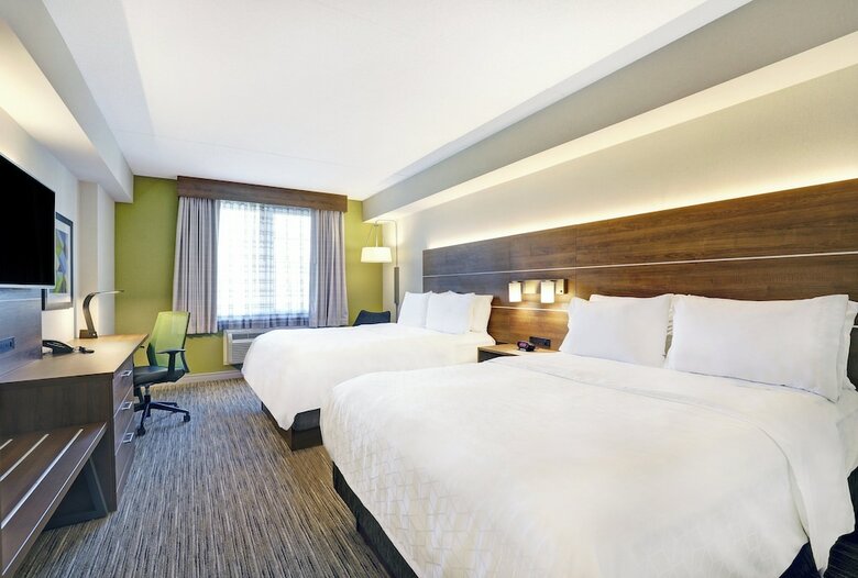Hotel Holiday Inn Express Whitby Oshawa