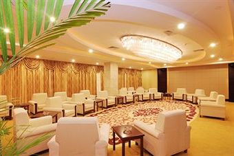 Poly White Rose Hotel