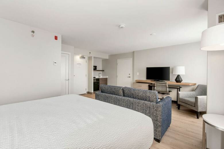 Hotel Holiday Inn & Suites Ottawa West - Kanata