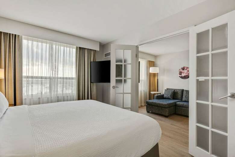 Hotel Holiday Inn & Suites Ottawa West - Kanata