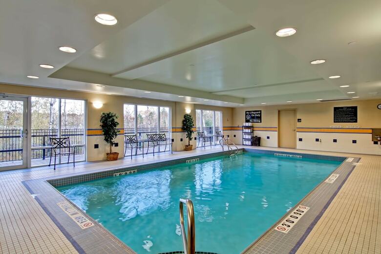 Hotel Hampton Inn Sudbury Ontario