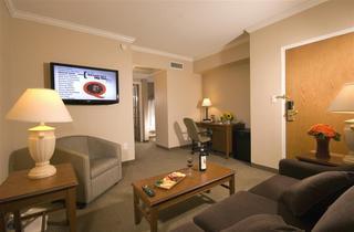 Hotel Best Western Lamplighter Inn  Suites