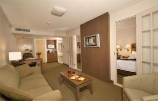 Hotel Best Western Lamplighter Inn  Suites