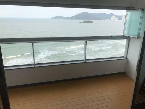 Apartamento Frente Mar
