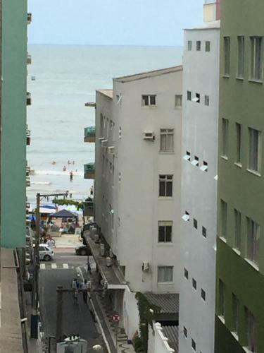 Apartamento Condom�nio Martin Bader