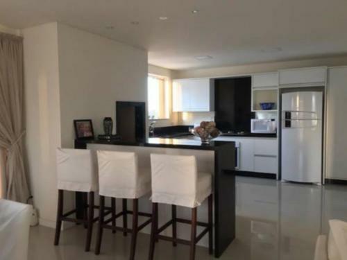 Apartamento Apto Em B. Cambori� Praia E Mar