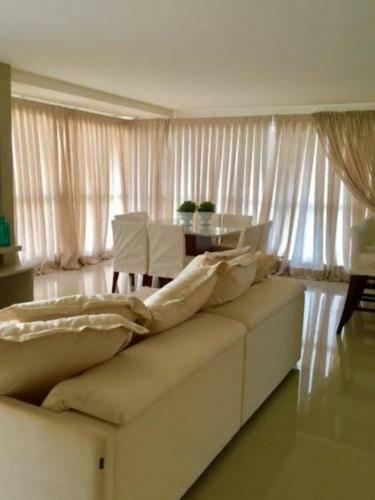 Apartamento Apto Em B. Cambori� Praia E Mar