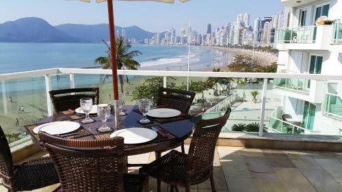 Apartamento Cobertura Bc Av. Atl�ntica