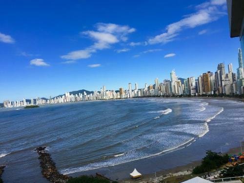 Apartamento Ed. Internacional Resid