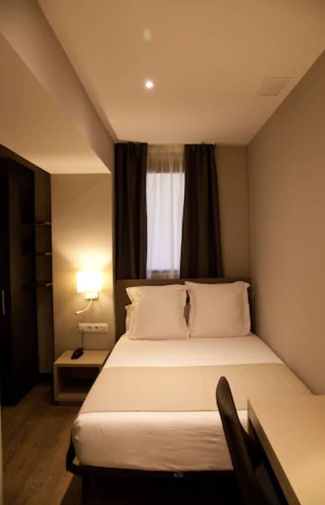 Hotel May Ramblas Barcelona