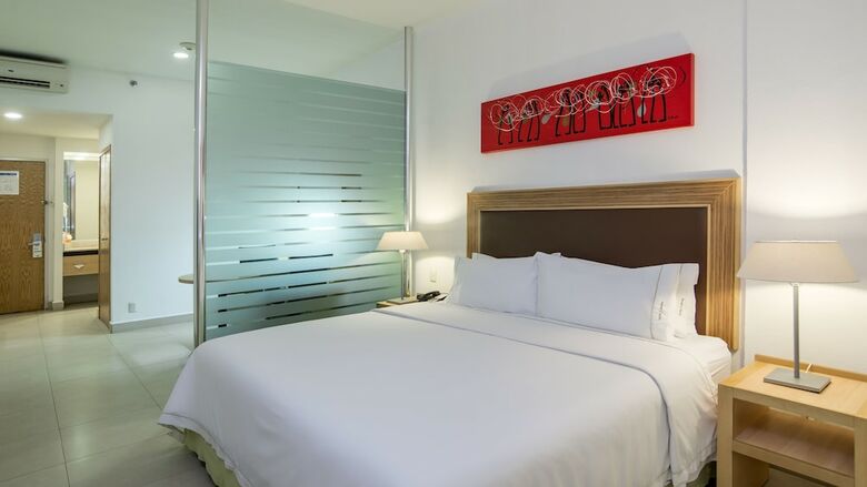 Hotel Holiday Inn Express Manzanillo
