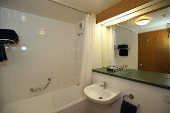 Coronet Peak Hotel