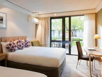 Hotel Novotel Queenstown Lakeside