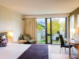 Hotel Novotel Queenstown Lakeside