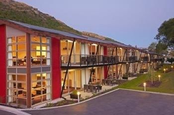 Hotel Mantra Marina